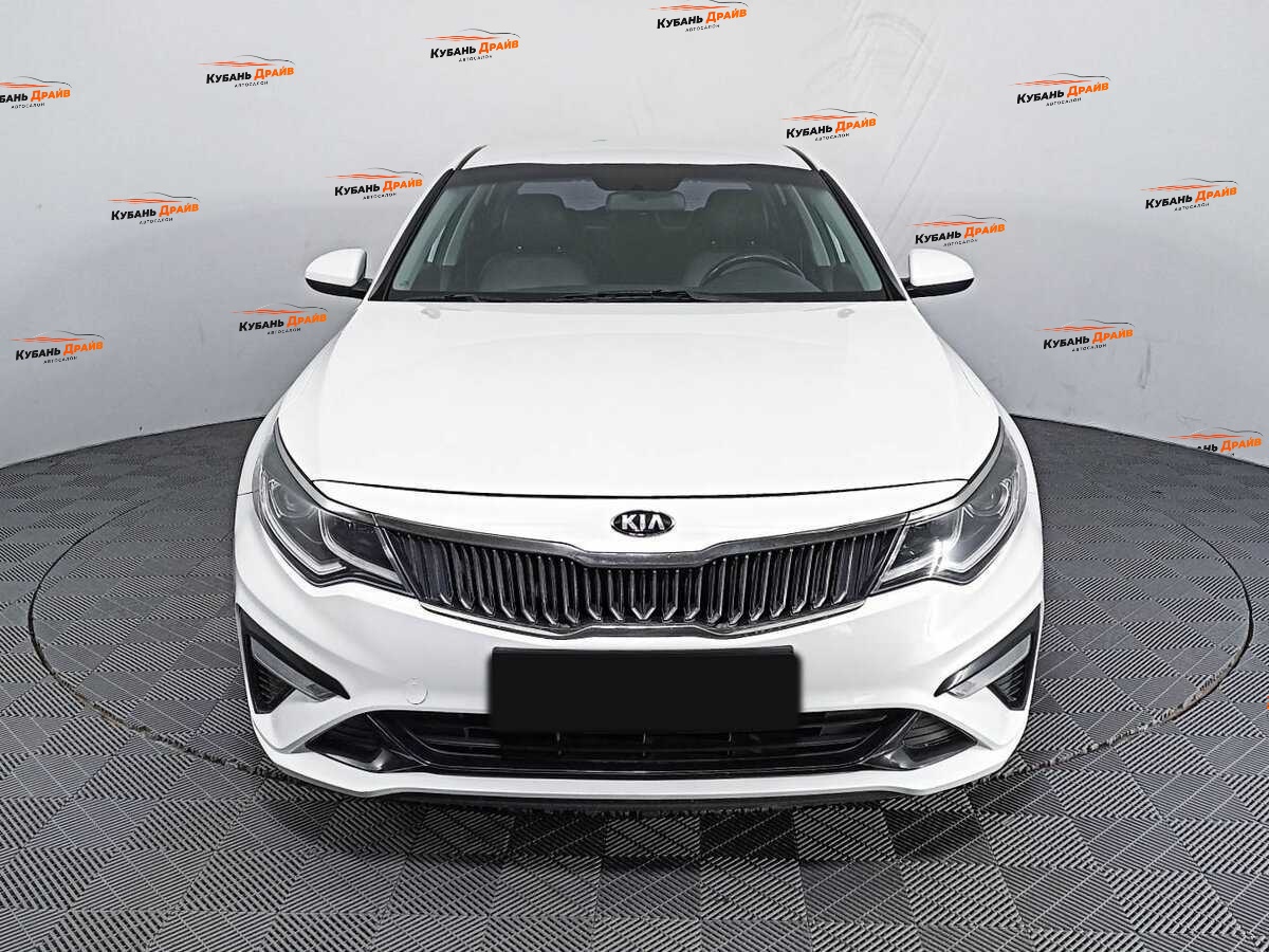 Kia K5 2018 года с пробегом. Фото: #1
