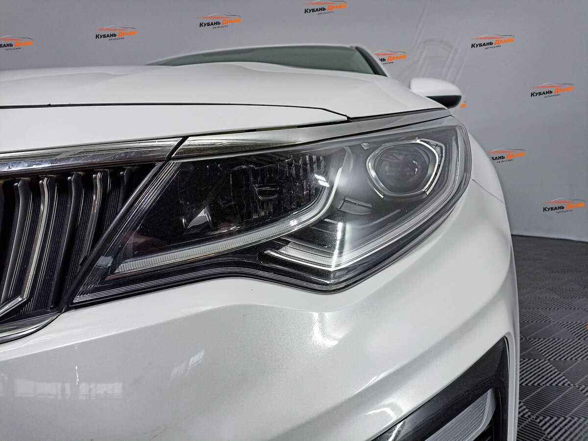Kia K5 2018 года с пробегом. Фото: #16