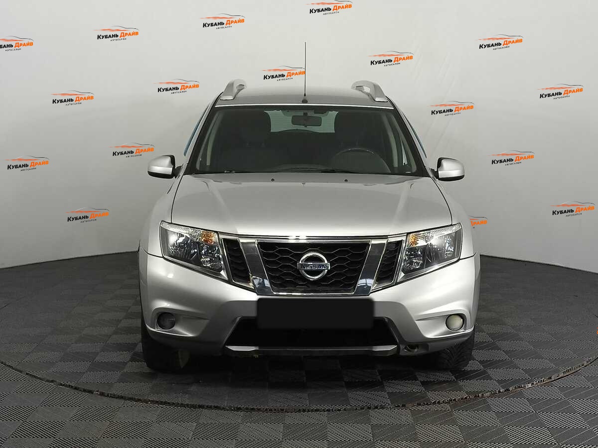 Nissan Terrano 2015 года с пробегом. Фото: #1