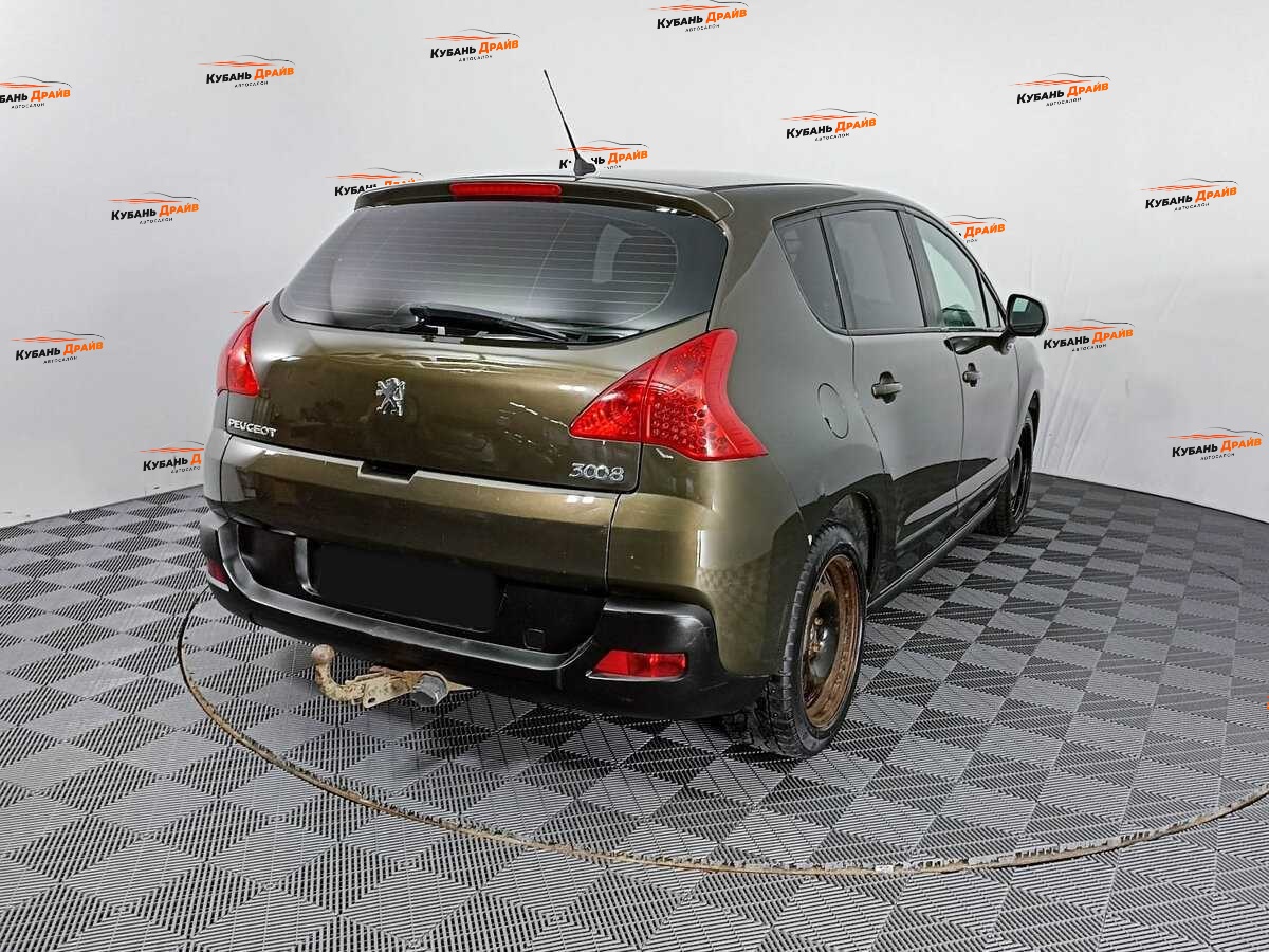 Peugeot 3008 2012 года с пробегом. Фото: #3