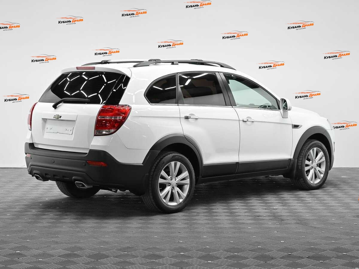 Chevrolet Captiva 2015 года с пробегом. Фото: #2