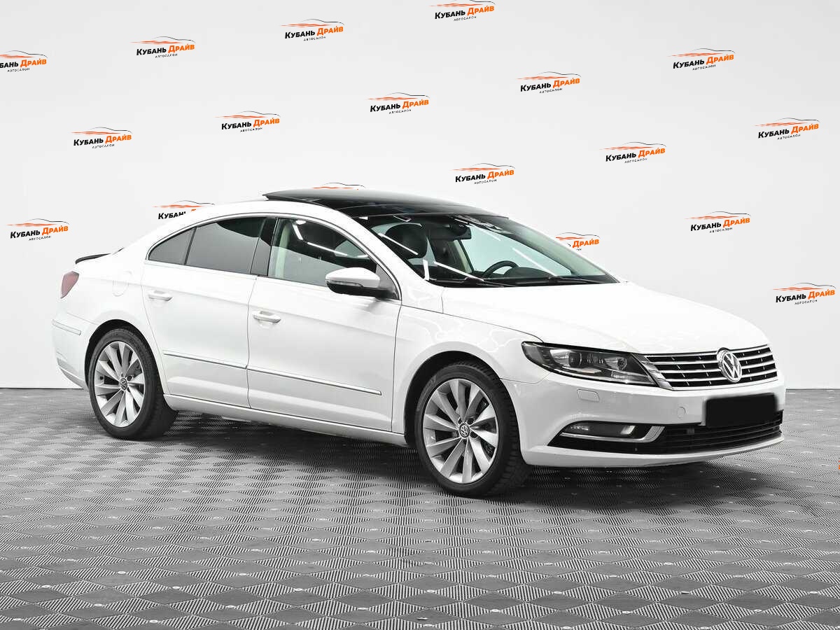 Volkswagen Passat CC 2013 года с пробегом. Фото: #1