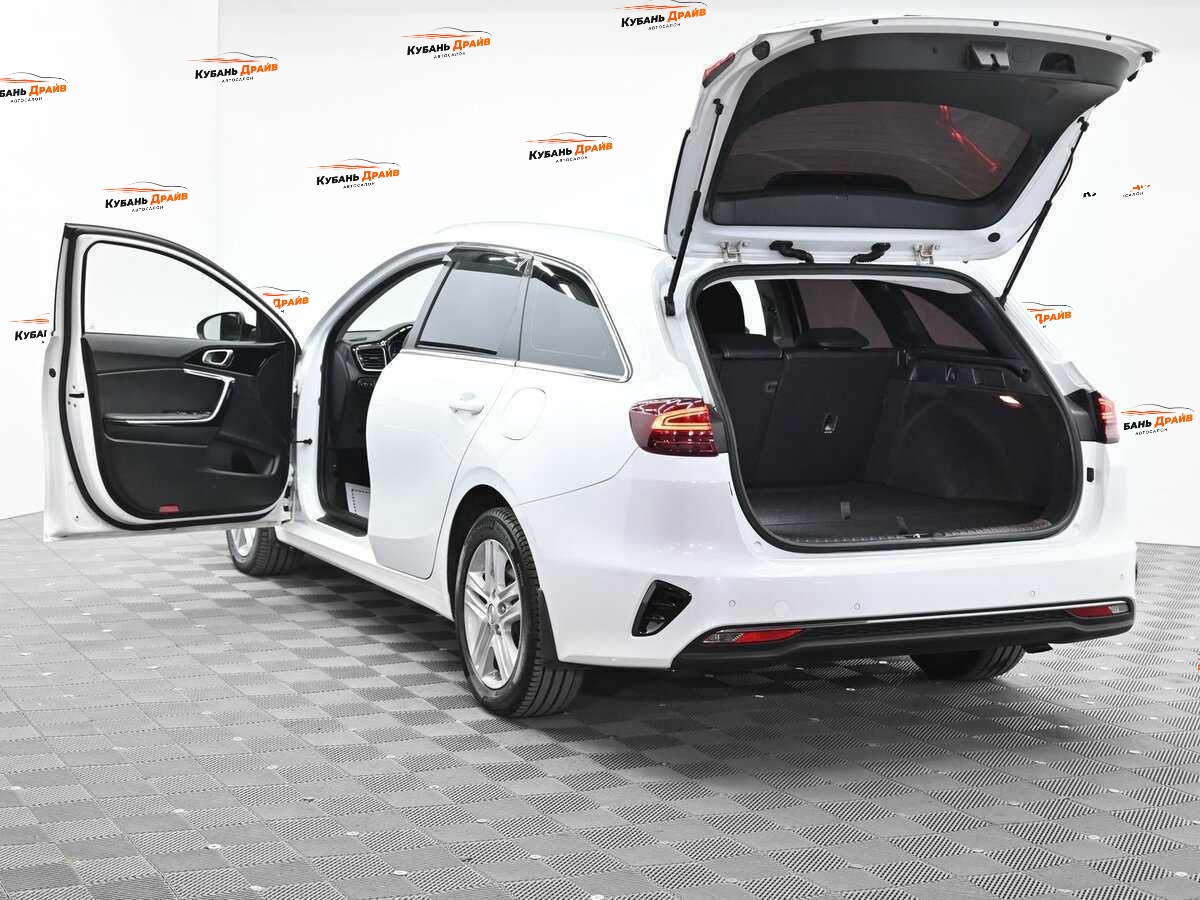 Kia Ceed 2019 года с пробегом. Фото: #4