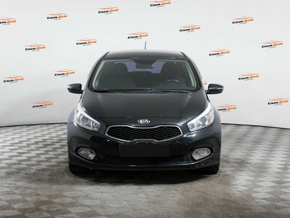 Kia Ceed 2014 года с пробегом. Фото: #1
