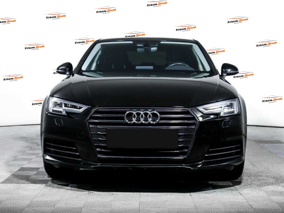 Audi A4 2019 года с пробегом. Фото: #1
