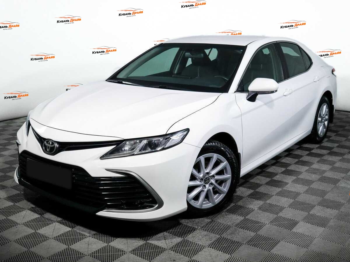 Toyota Camry 2021 года с пробегом. Фото: #15