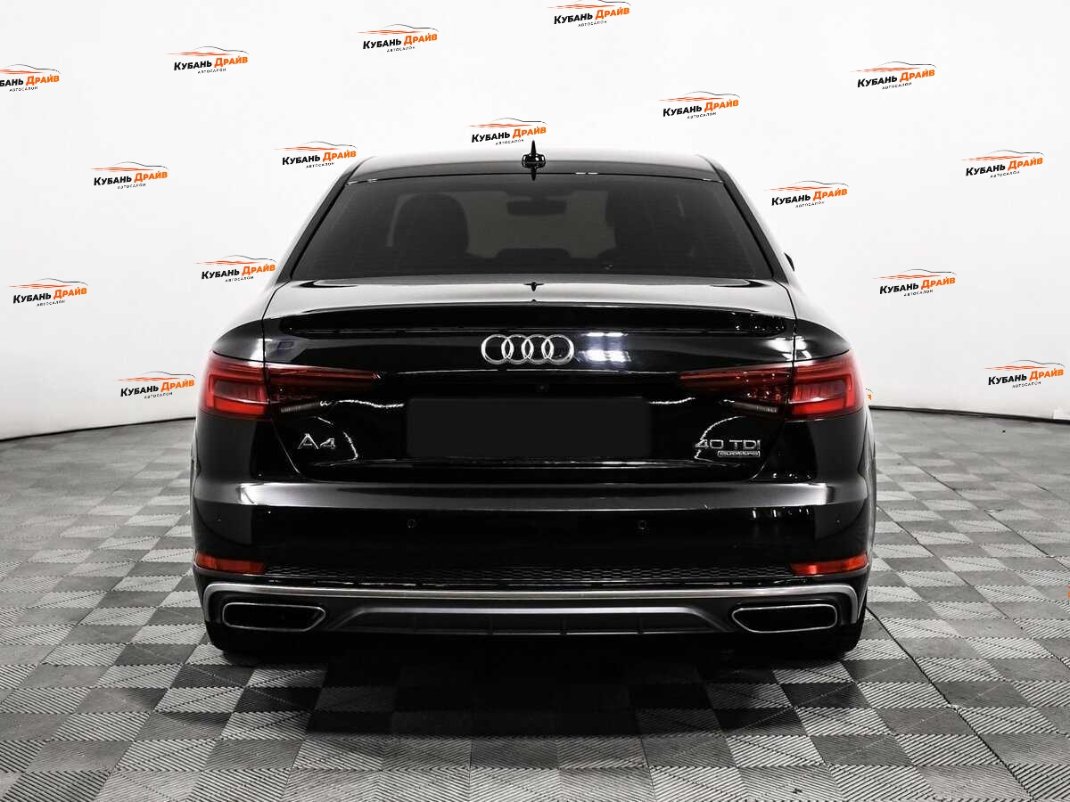 Audi A4 2018 года с пробегом. Фото: #5