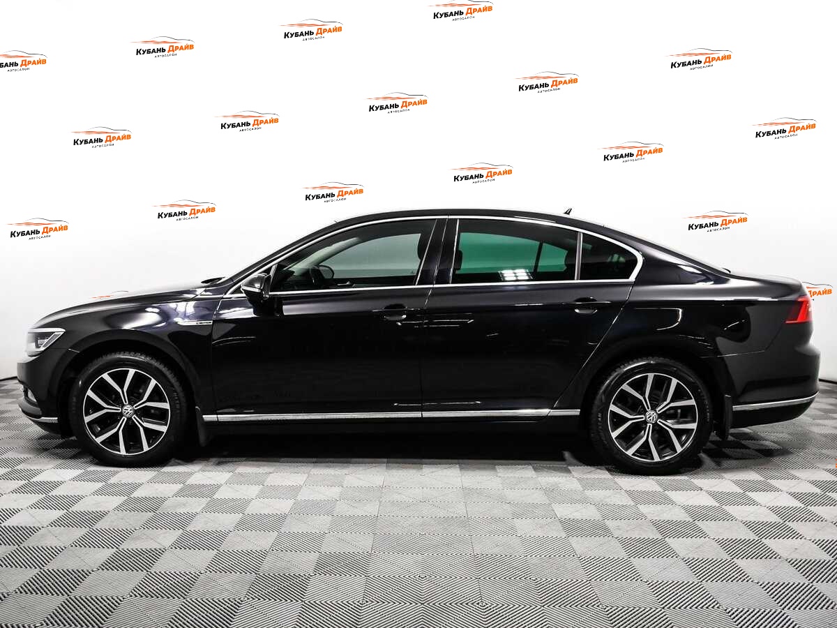 Volkswagen Passat 2018 года с пробегом. Фото: #7