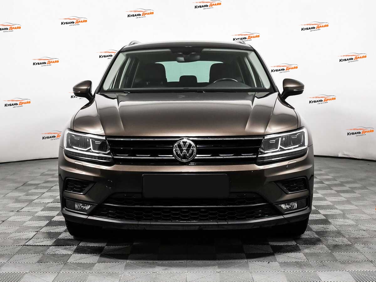 Volkswagen Tiguan 2017 года с пробегом. Фото: #1