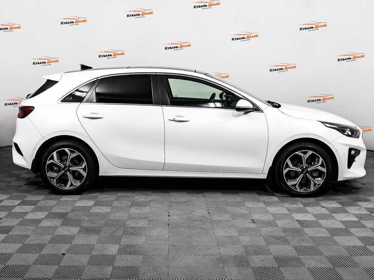 Kia Ceed 2019 года с пробегом. Фото: #3