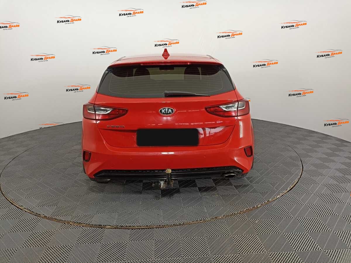 Kia Ceed 2018 года с пробегом. Фото: #4