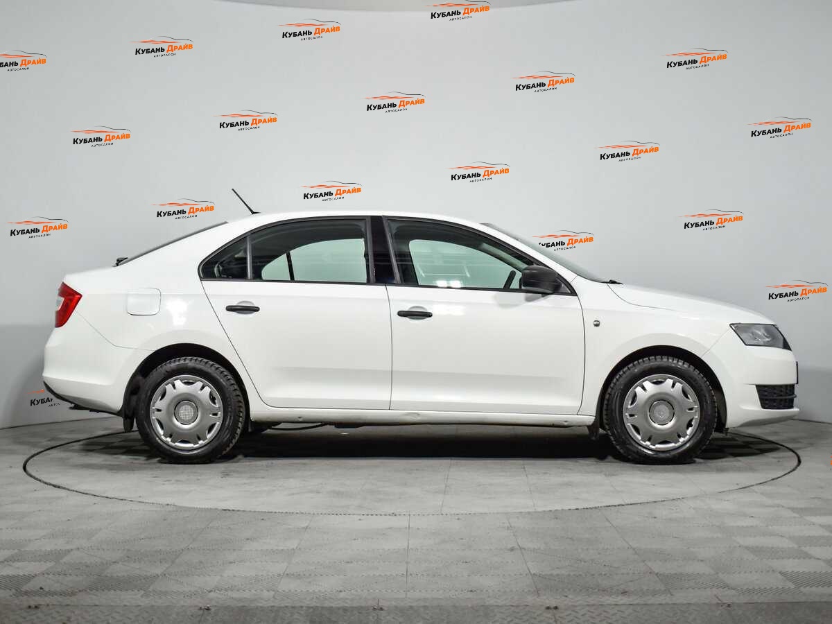Skoda Rapid 2017 года с пробегом. Фото: #3