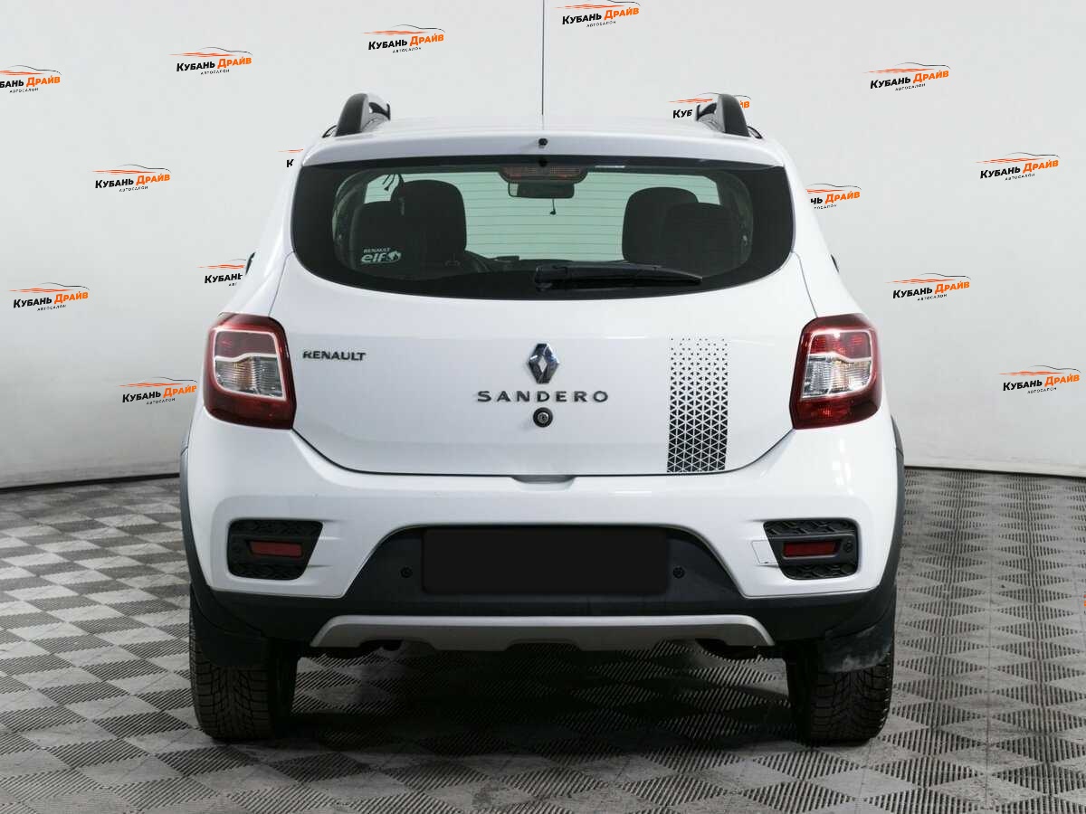 Renault Sandero 2018 года с пробегом. Фото: #4