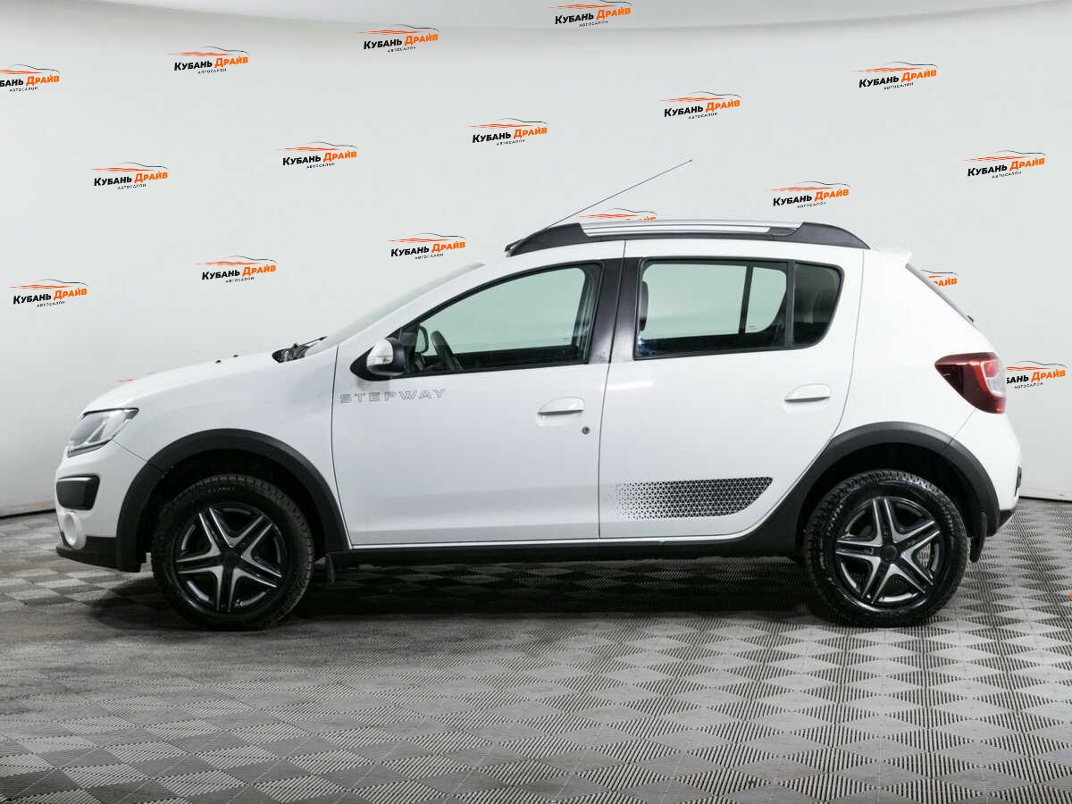 Renault Sandero 2018 года с пробегом. Фото: #6