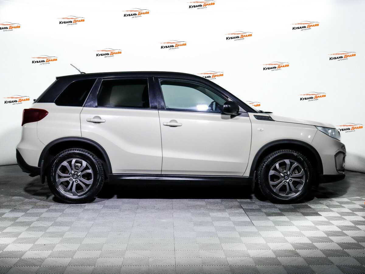Suzuki Vitara 2020 года с пробегом. Фото: #3