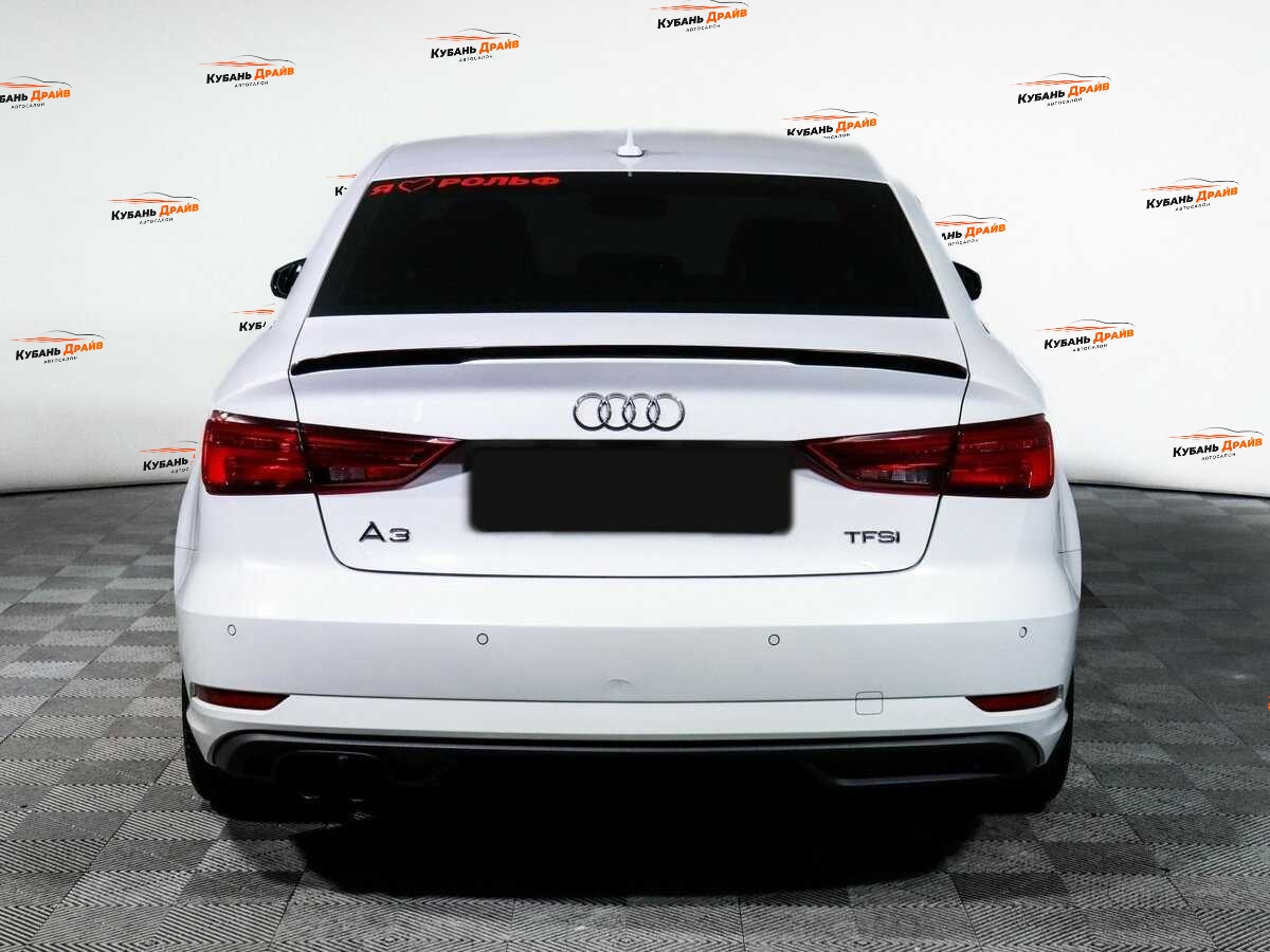 Audi A3 2018 года с пробегом. Фото: #5