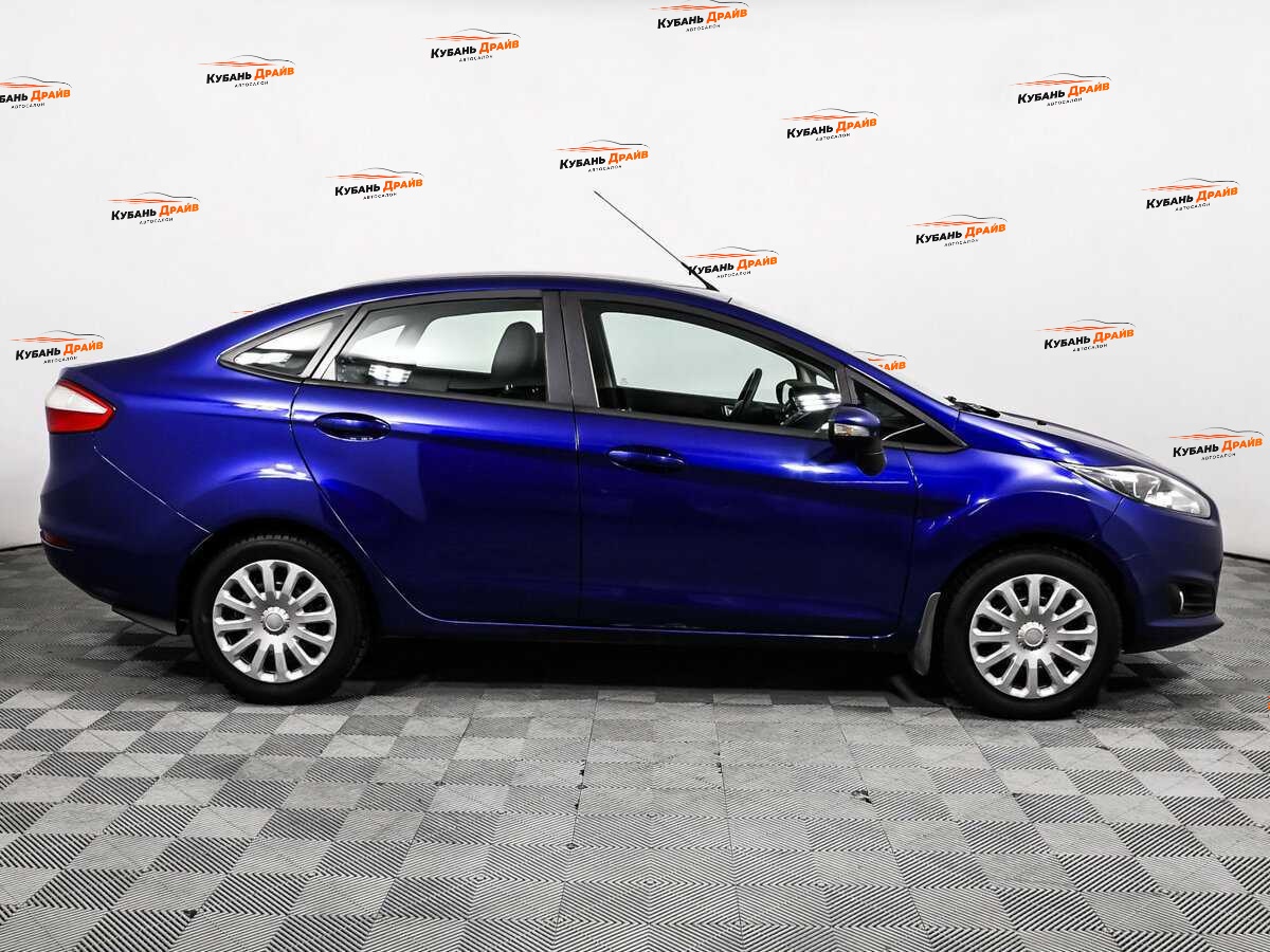 Ford Fiesta 2015 года с пробегом. Фото: #3