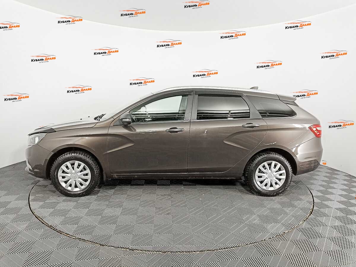 Lada (ВАЗ) Vesta 2021 года с пробегом. Фото: #7