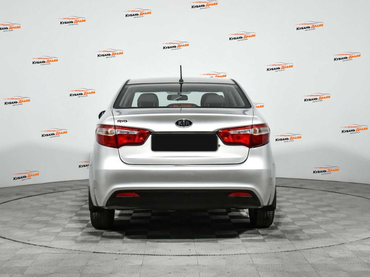 Kia Rio 2012 года с пробегом. Фото: #5