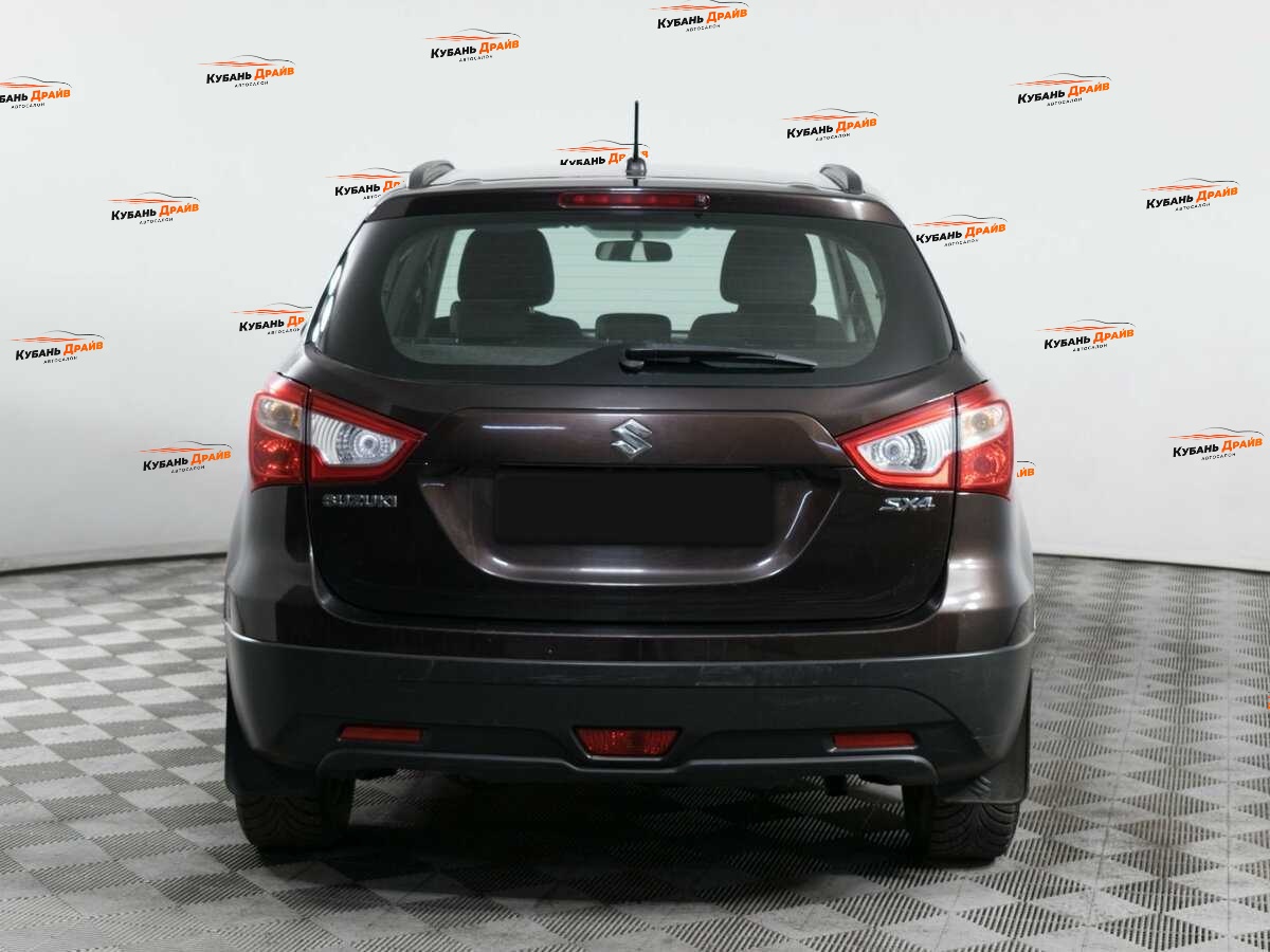 Suzuki SX4 2014 года с пробегом. Фото: #4