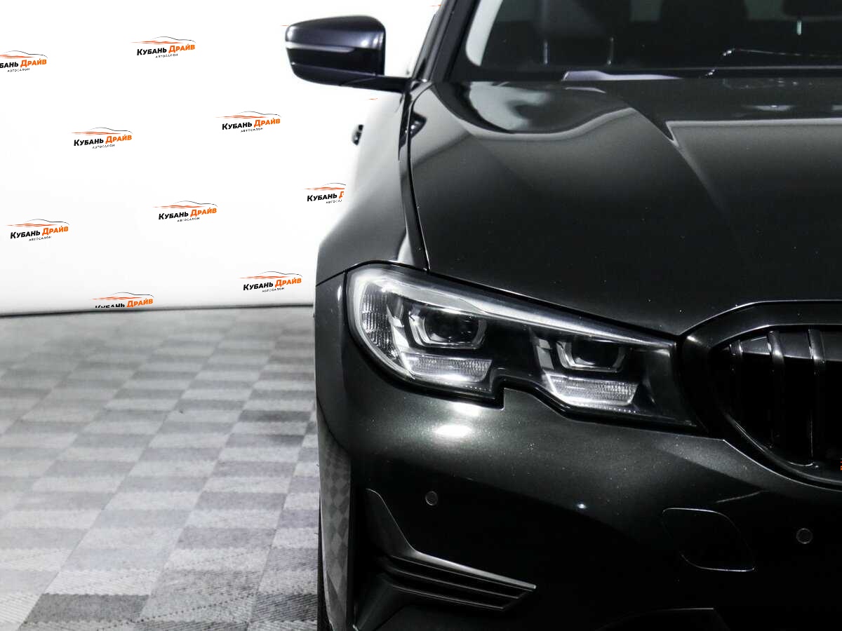 BMW 3 серии 2019 года с пробегом. Фото: #14