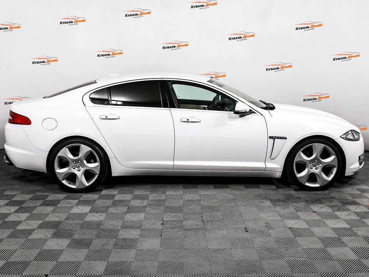 Jaguar XF 2012 года с пробегом. Фото: #3