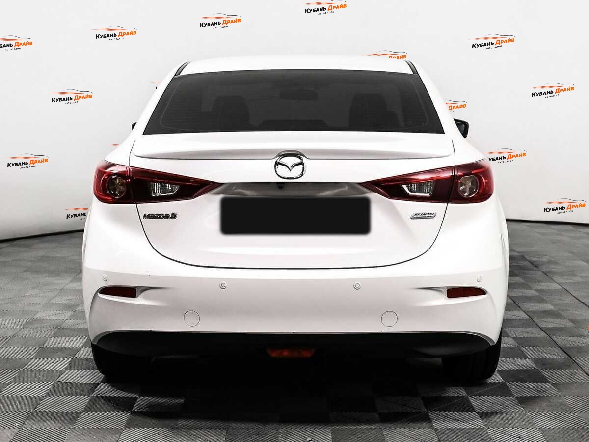 Mazda 3 2018 года с пробегом. Фото: #5