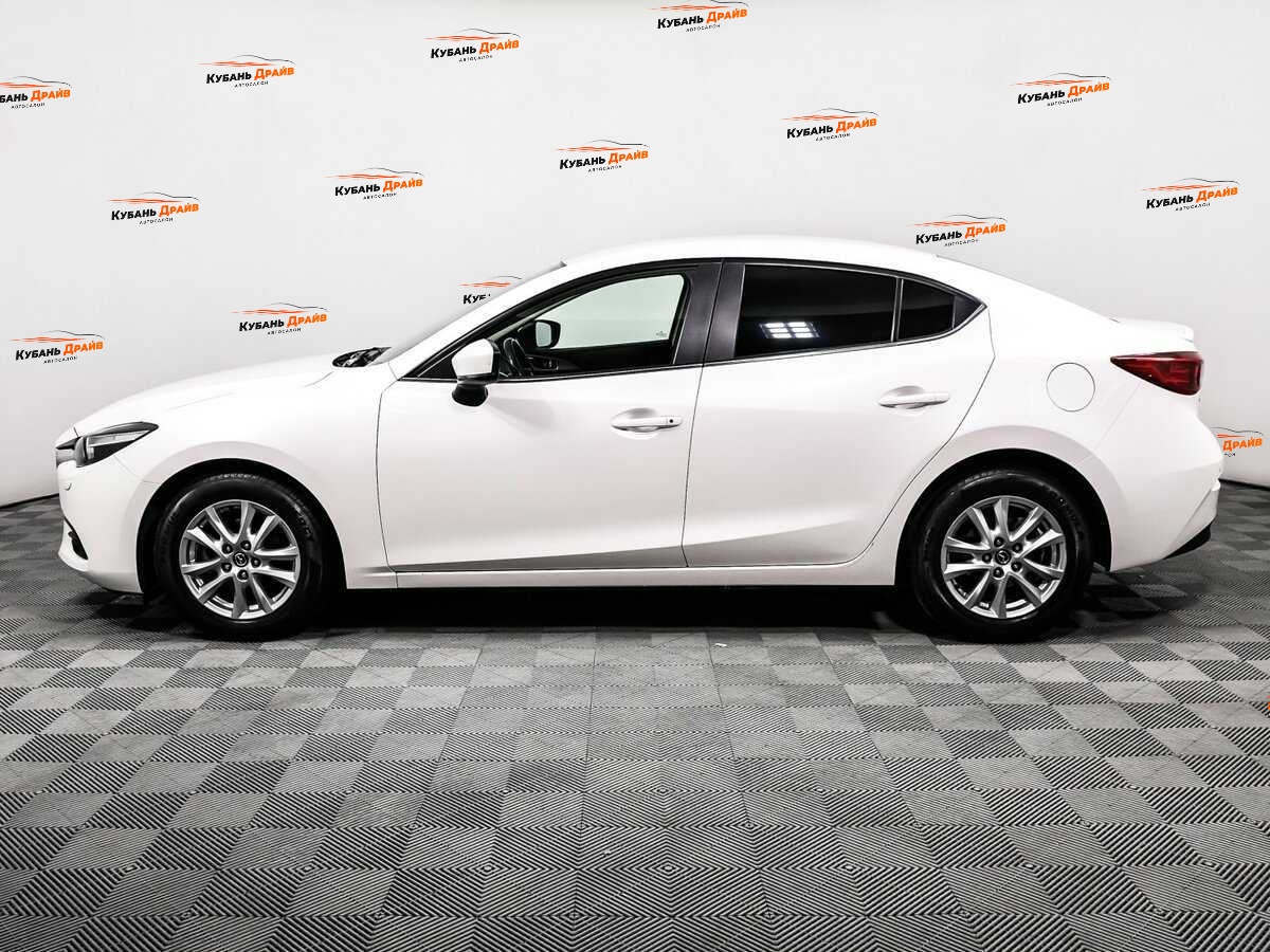 Mazda 3 2018 года с пробегом. Фото: #7