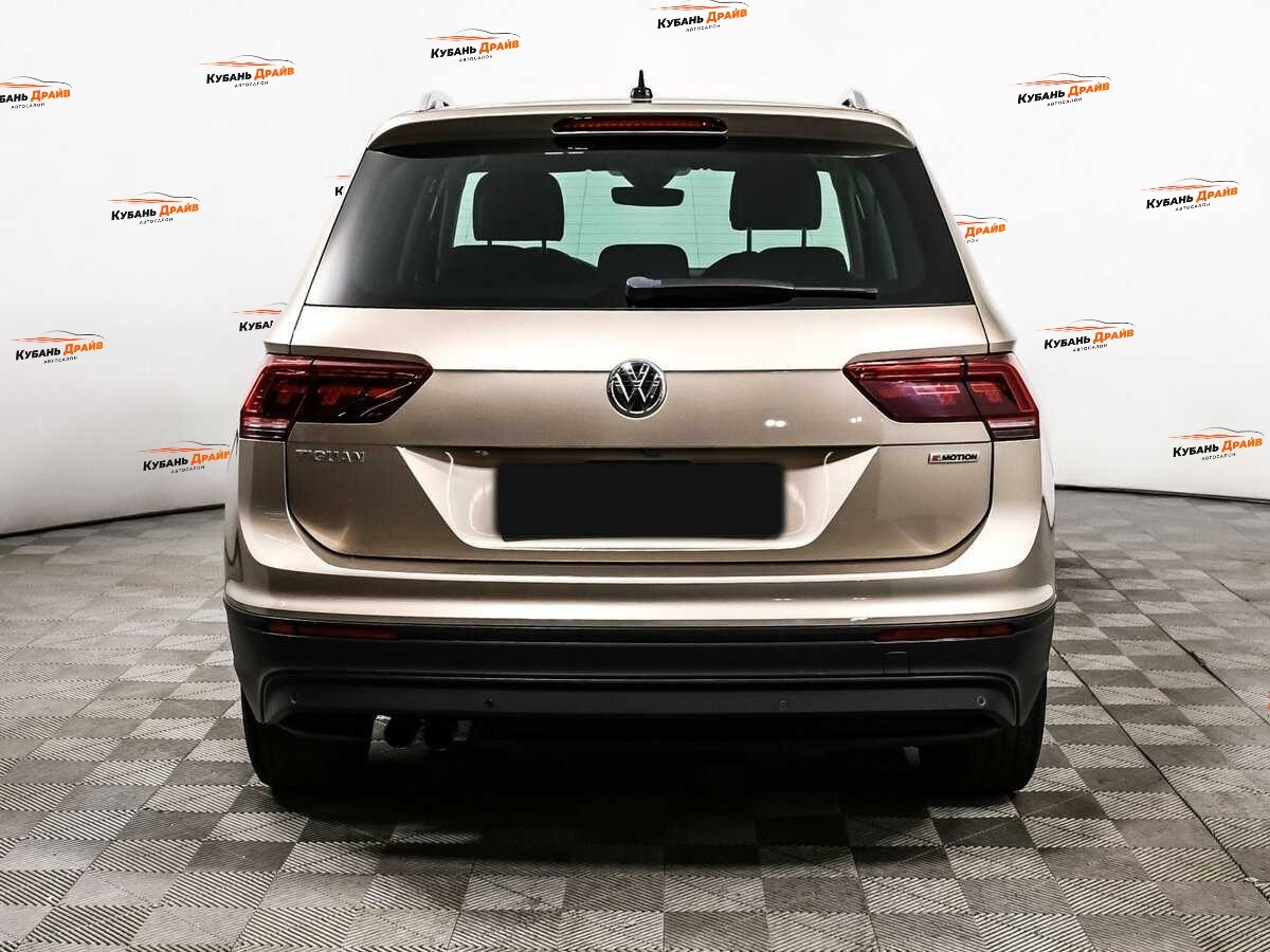 Volkswagen Tiguan 2019 года с пробегом. Фото: #5
