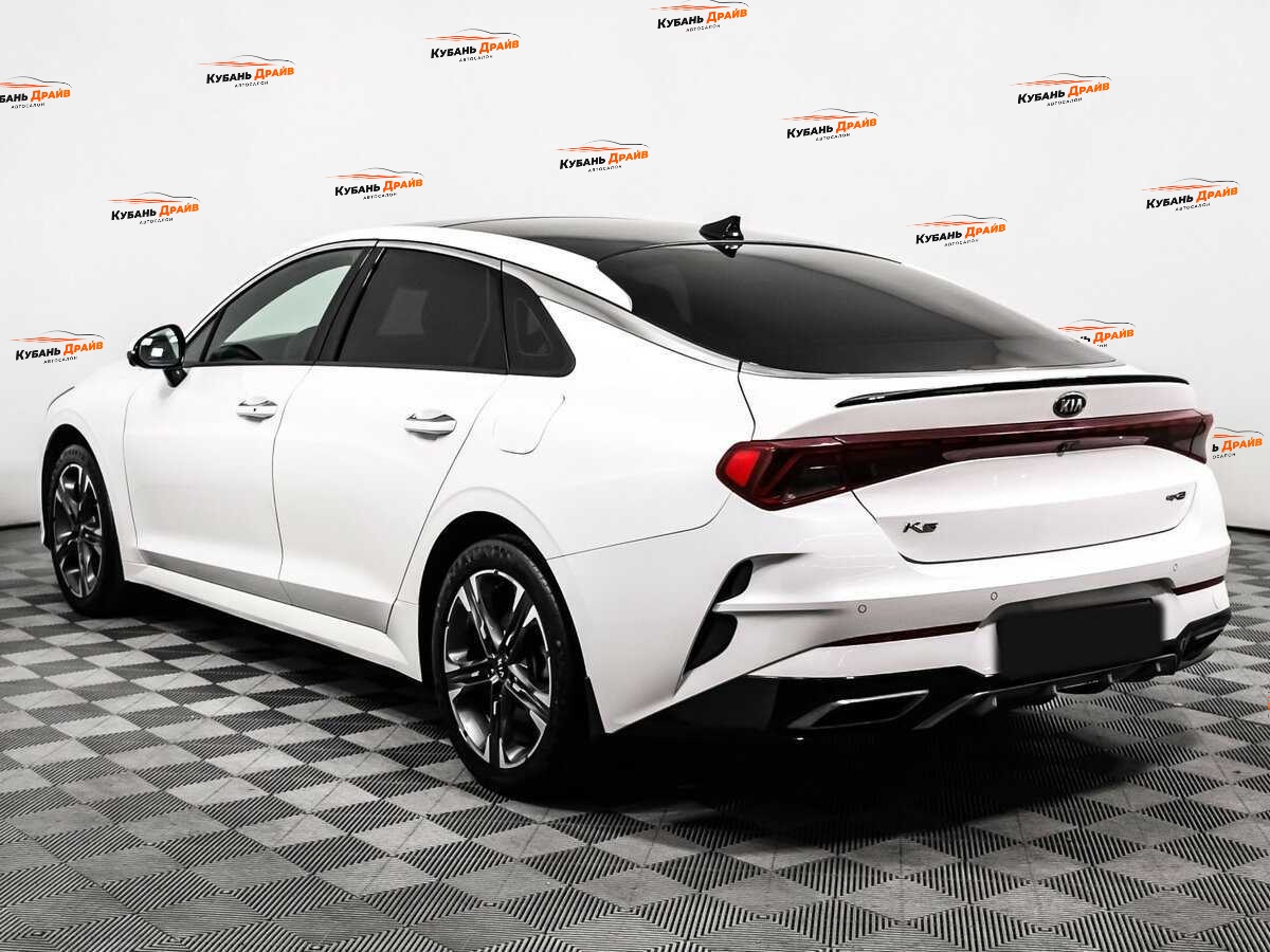 Kia K5 2020 года с пробегом. Фото: #6