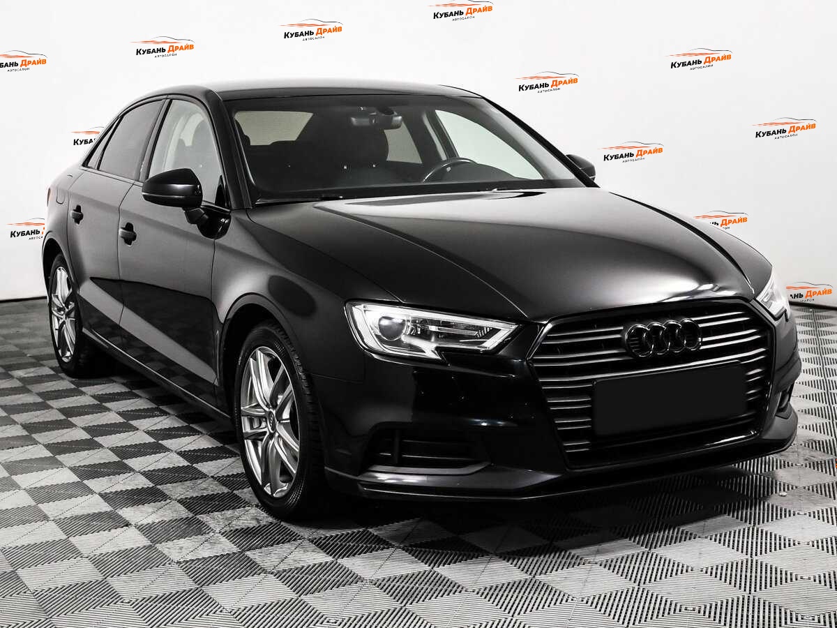 Audi A3 2017 года с пробегом. Фото: #2