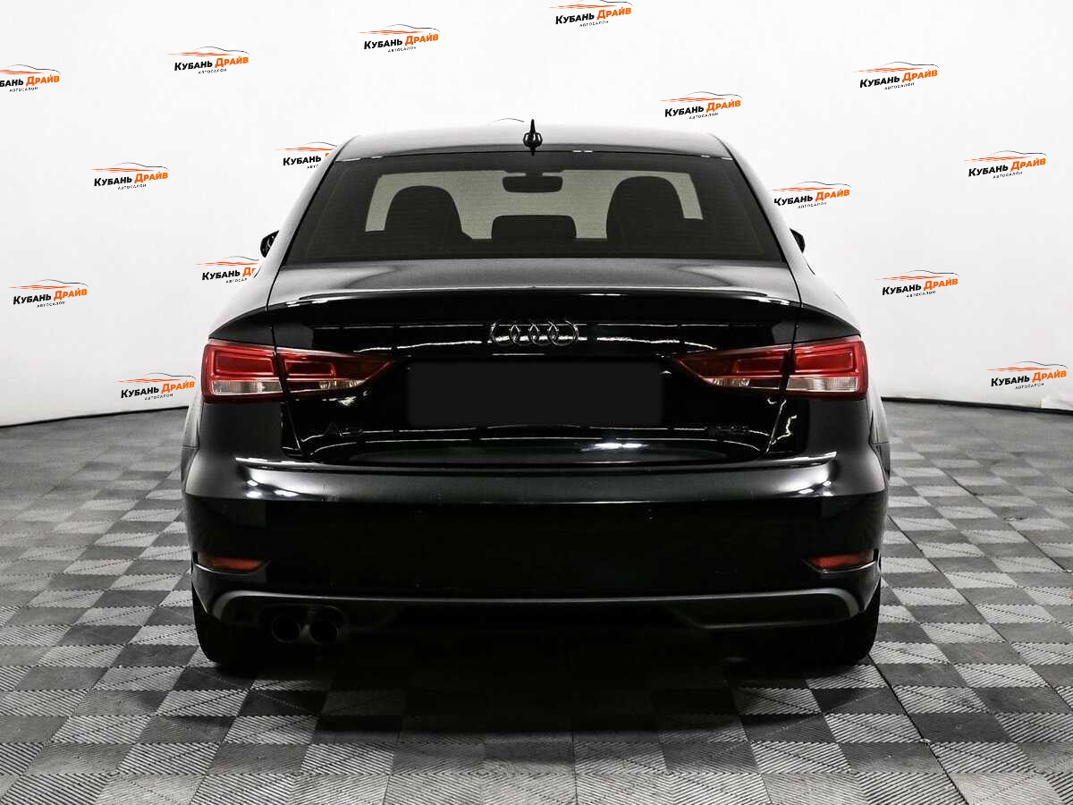 Audi A3 2017 года с пробегом. Фото: #5