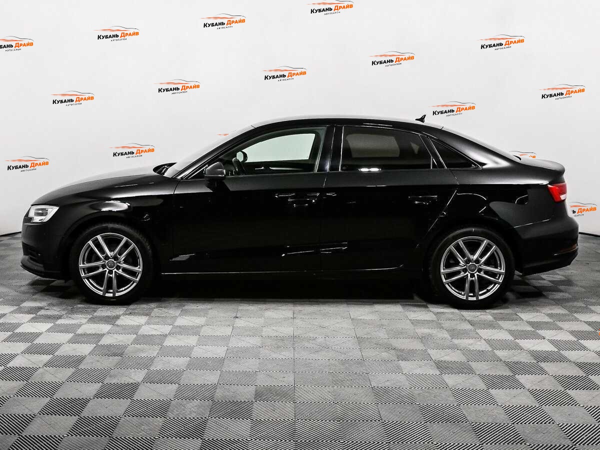 Audi A3 2017 года с пробегом. Фото: #7