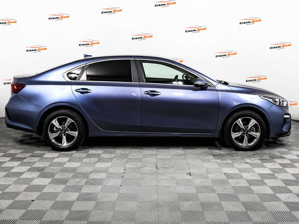 Kia Cerato 2018 года с пробегом. Фото: #3