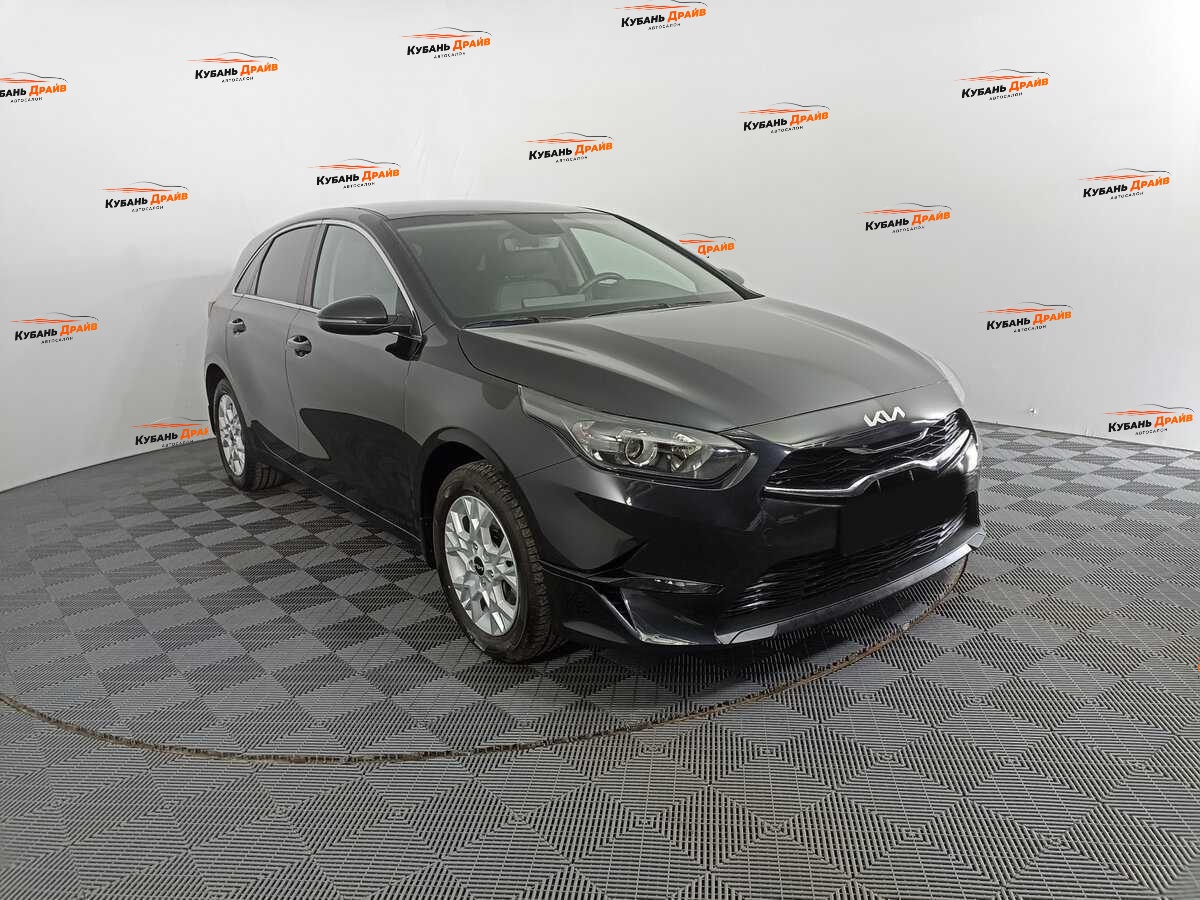 Kia Ceed 2022 года с пробегом. Фото: #2