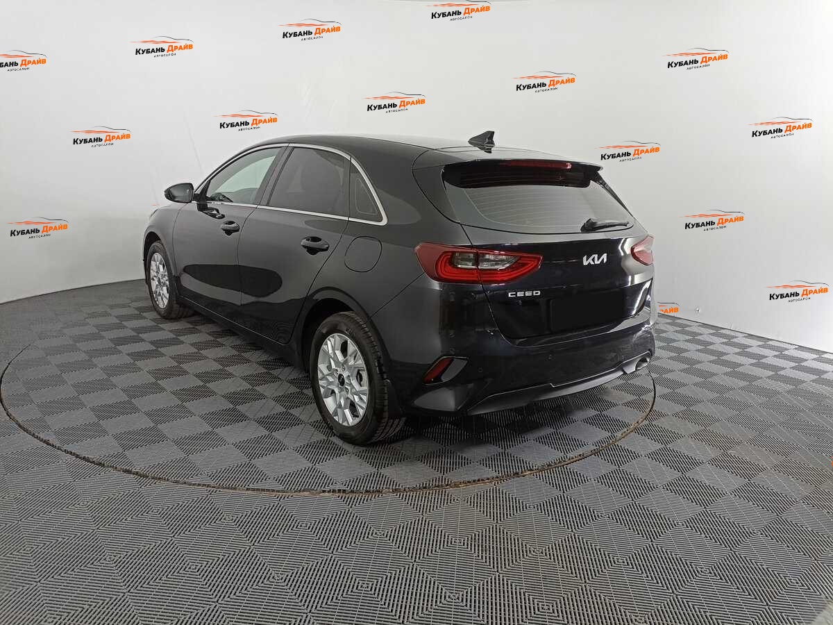 Kia Ceed 2022 года с пробегом. Фото: #6