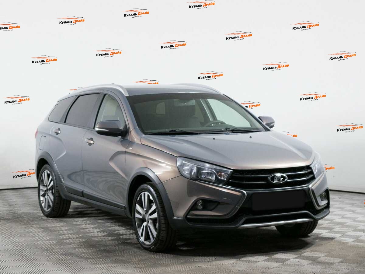 Lada (ВАЗ) Vesta 2019 года с пробегом. Фото: #2