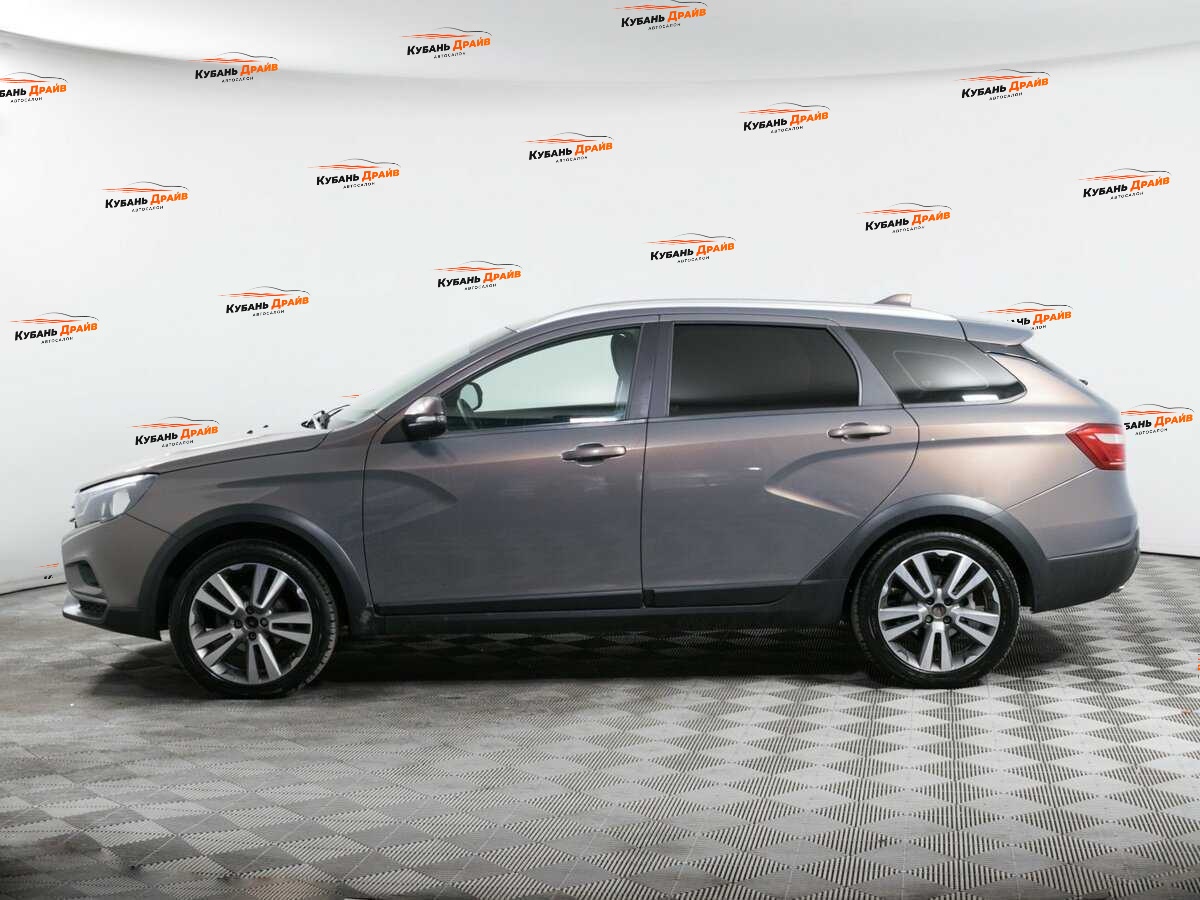 Lada (ВАЗ) Vesta 2019 года с пробегом. Фото: #6