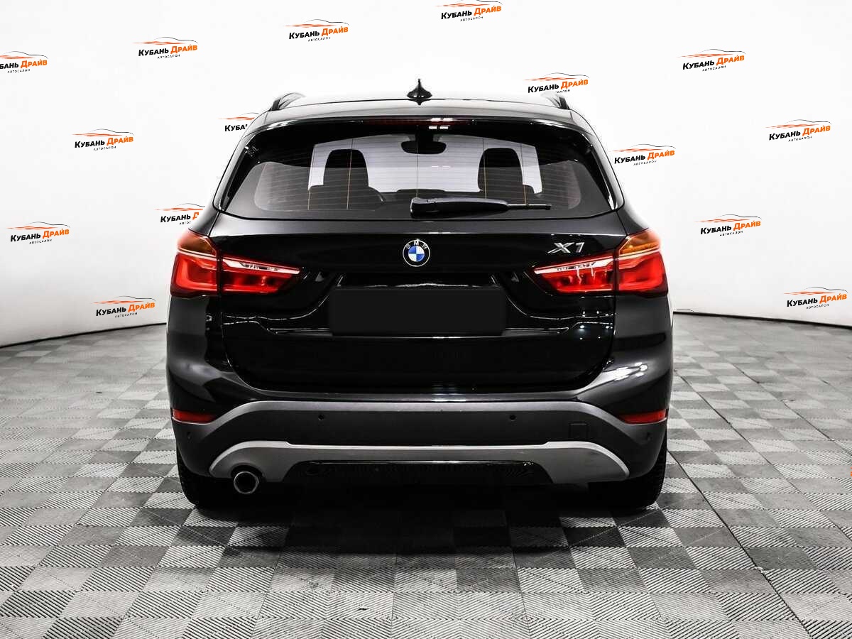 BMW X1 2017 года с пробегом. Фото: #5