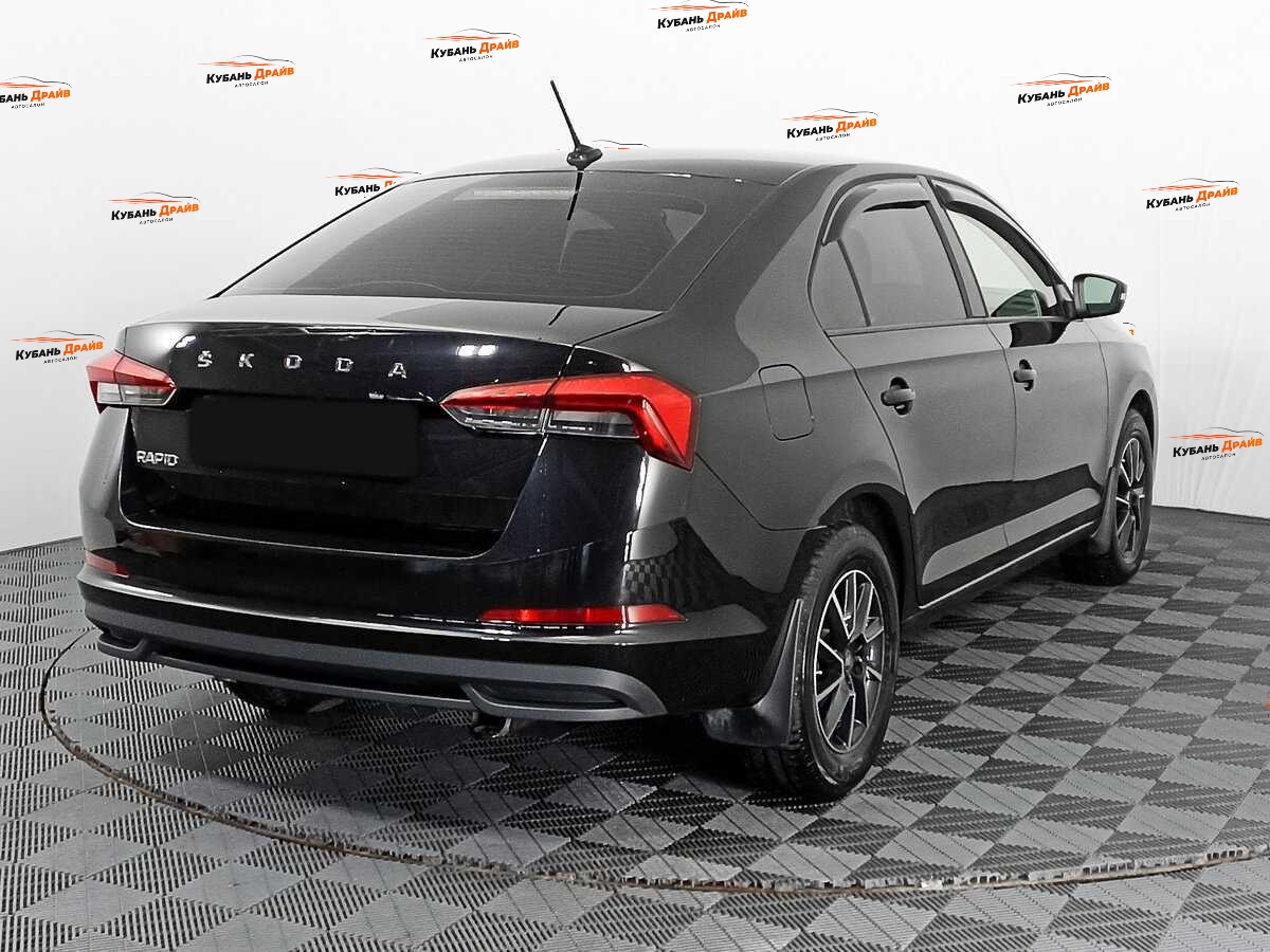 Skoda Rapid 2021 года с пробегом. Фото: #3