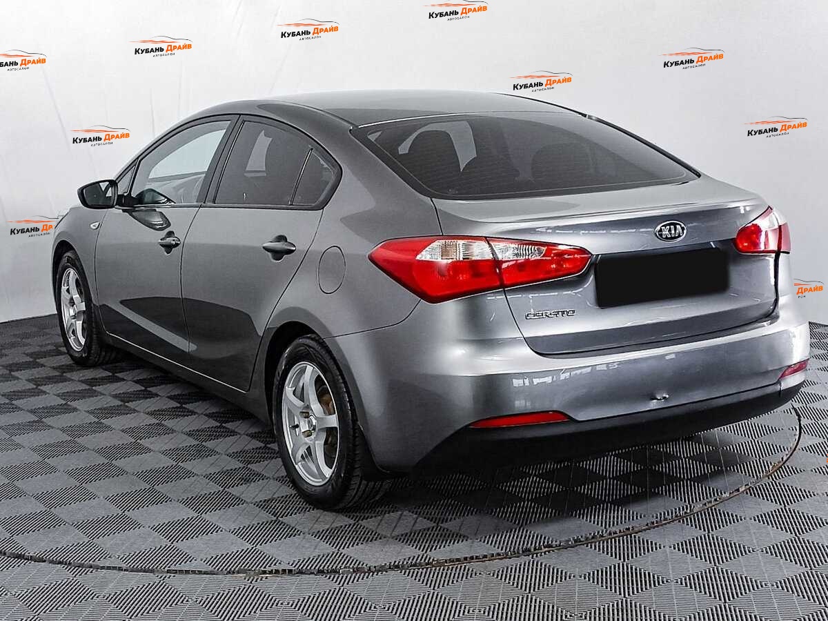 Kia Cerato 2014 года с пробегом. Фото: #5
