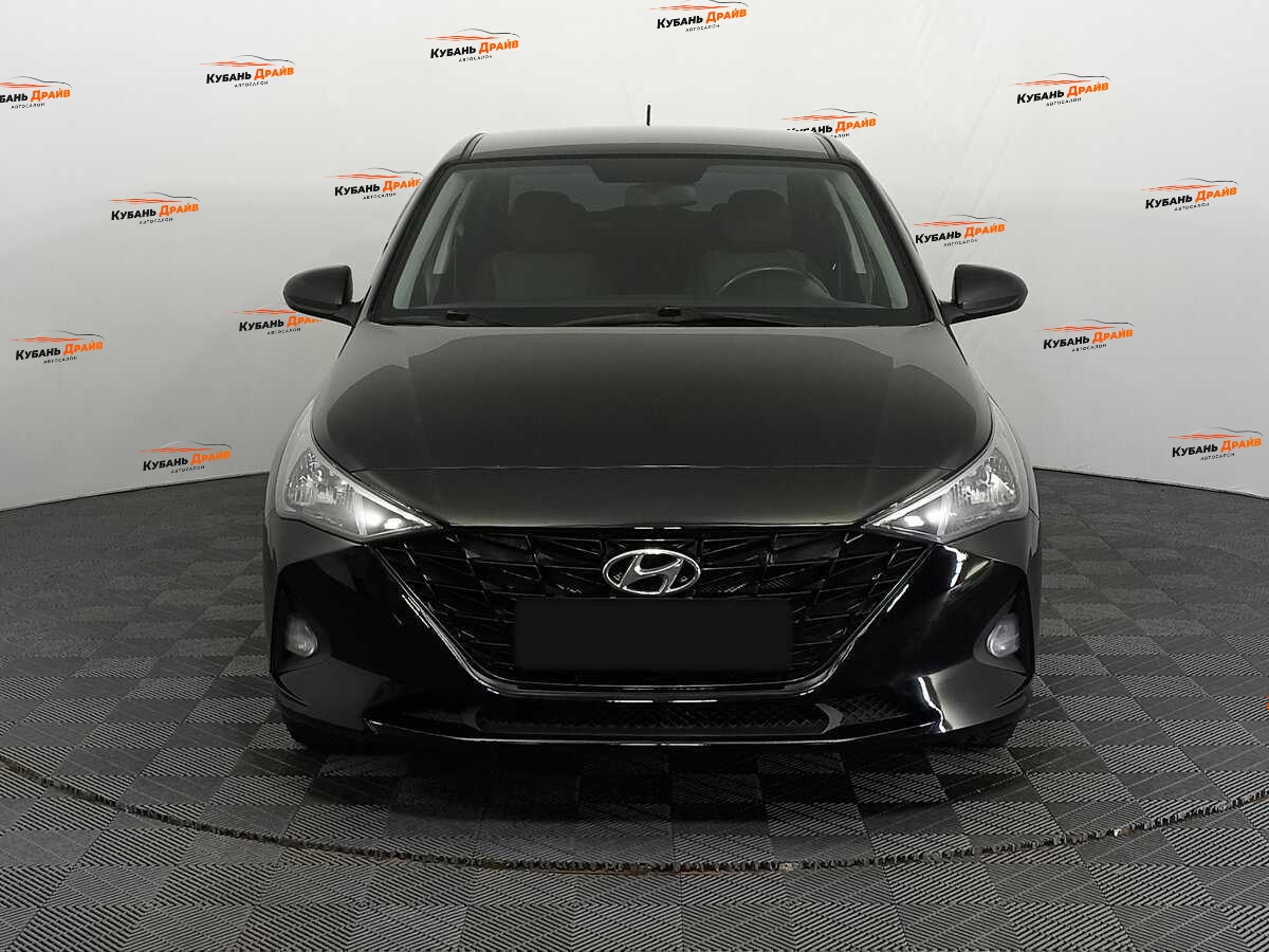 Hyundai Solaris 2021 года с пробегом. Фото: #1