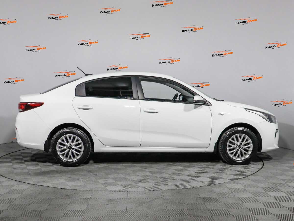 Kia Rio 2018 года с пробегом. Фото: #3