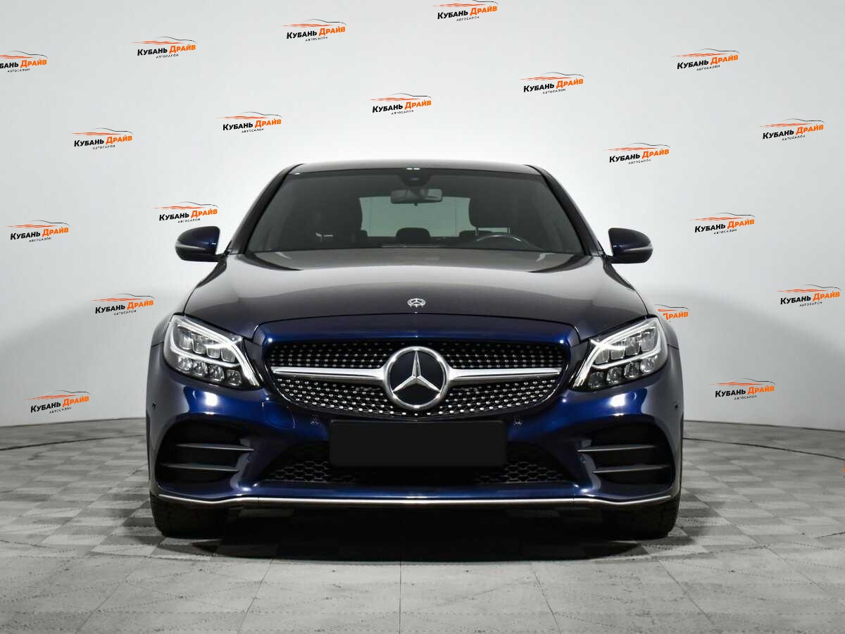 Mercedes-Benz C-Класс 2019 года с пробегом. Фото: #1