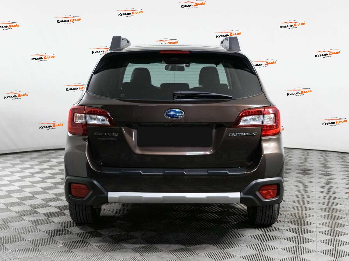 Subaru Outback 2018 года с пробегом. Фото: #4