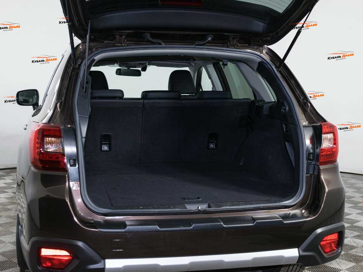 Subaru Outback 2018 года с пробегом. Фото: #6