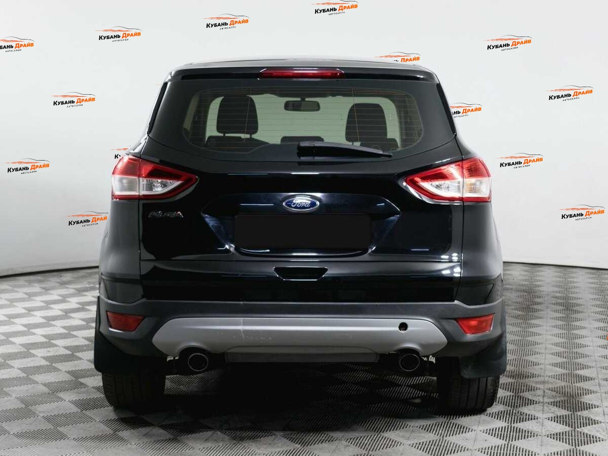 Ford Kuga 2014 года с пробегом. Фото: #4