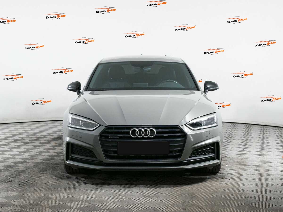 Audi A5 2018 года с пробегом. Фото: #1