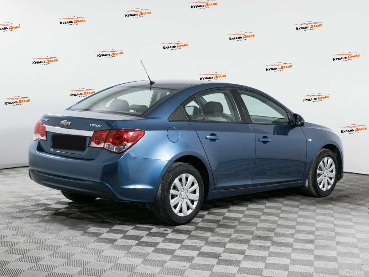 Chevrolet Cruze 2013 года с пробегом. Фото: #3