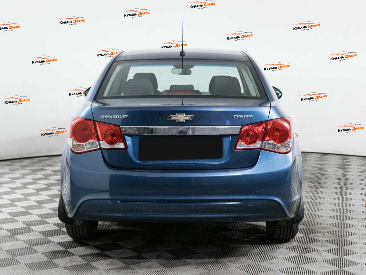 Chevrolet Cruze 2013 года с пробегом. Фото: #4